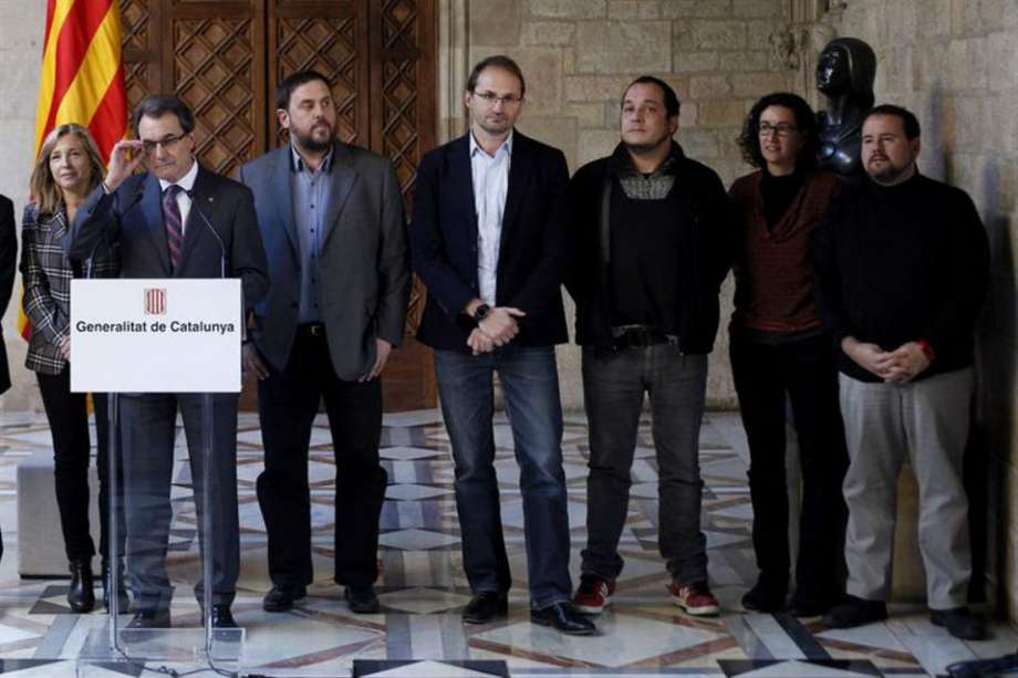 Artur Mas pactó con otras autoridades que la pregunta de la eventual consulta soberanista en Cataluña, que se celebraría el 9 de noviembre de 2014, sea: "¿Quiere usted que Cataluña sea un Estado?.  