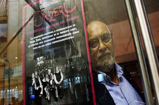 Muere poeta peruano Tulio Mora, miembro del grupo Hora Zero y amigo de Roberto Bolaño
