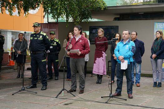 El lanzamiento de la campaña contra de los hurtos por sustancias tóxicas se realizó en Galerías, zona de rumba.