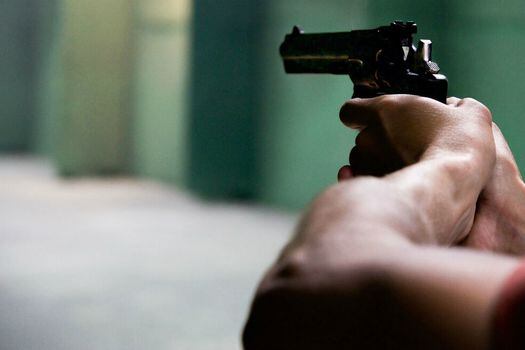 Vigilante de edificio en Bogotá que disparó contra ladrón actuó en legítima defensa: Fiscalía