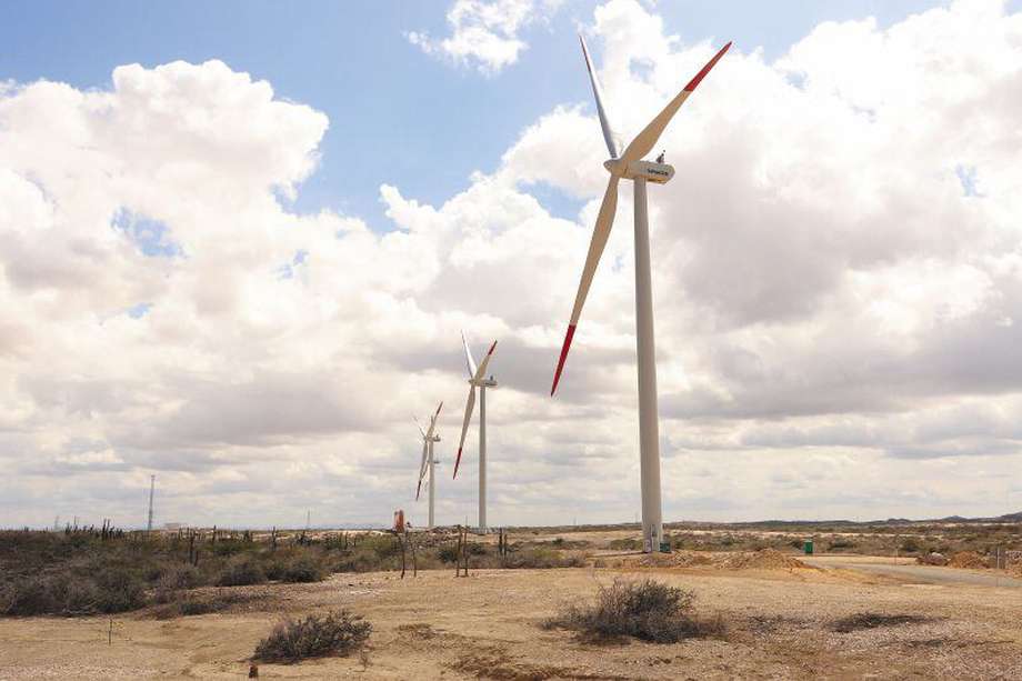 Uno de los retos de Colombia es conectar los proyectos de energías verdes, como los que existen en La Guajira, a la red eléctrica nacional.  / ISAGEN
