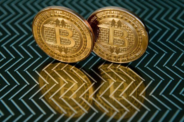El bitcoin superó los US$14.000