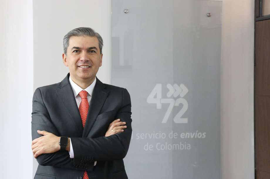Luis H. Jiménez, presidente de Servicios Postales Nacionales 4-72.