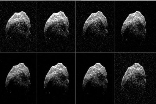 El 31 de octubre de 2015, un asteroide de aproximadamente 1,300 pies se lanzará aproximadamente 1,3 veces la distancia de la Luna. Nadie supo de él hasta 21 días antes de que pasara cerca del planeta Tierra. / NASA