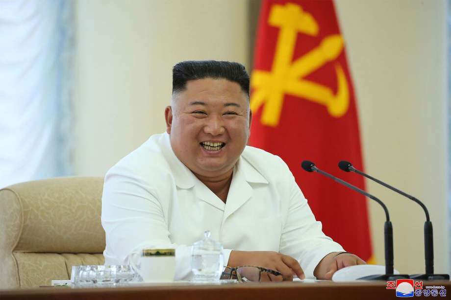 El líder de Corea del Norte, Kim Jong-un, advierte acciones contra Corea del Sur por panfletos.
