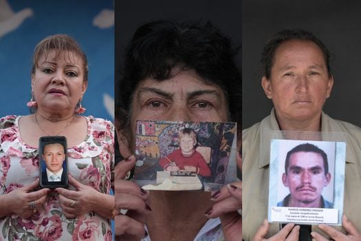 El informe documentó 64 casos de 'falsos positivos' con 86 víctimas mortales entre 2001 y 2008. En la foto, María Ligia Piña (izq.), Aideé Josefa Vega y Blanca Lilia Cuadrado, madres de tres víctimas de esa práctica en Tunja.