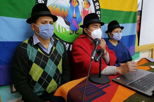 El líder indígena Leonidas Iza, del Movimiento Indígena y Campesino de Cotopaxi (MICC), indicó en una rueda de prensa que su colectivo apoyará la manifestación sindical en Quito