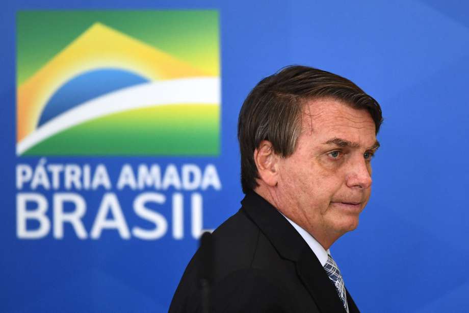 El presidente de Brasil, Jair Bolsonaro, dice que si por él fuera "la Copa América se haría en Brasil".