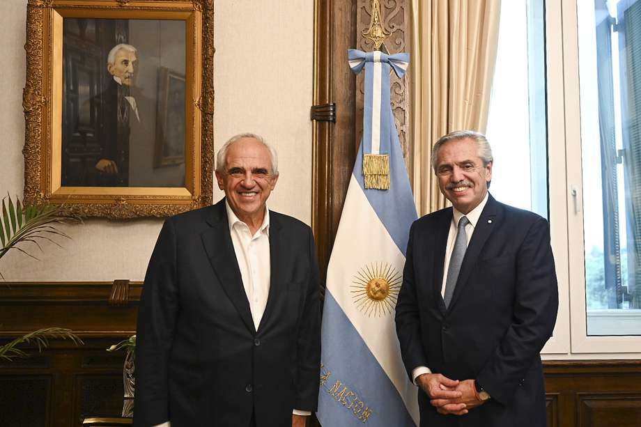 El Presidente de Argentina Alberto Fernández se reúne con el exmandatario colombiano Ernesto Samper