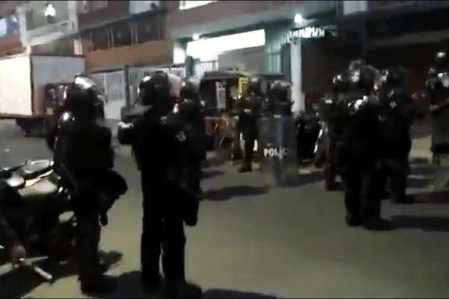 Policía y Esmad controlaron motín en la URI de Kennedy, en Bogotá