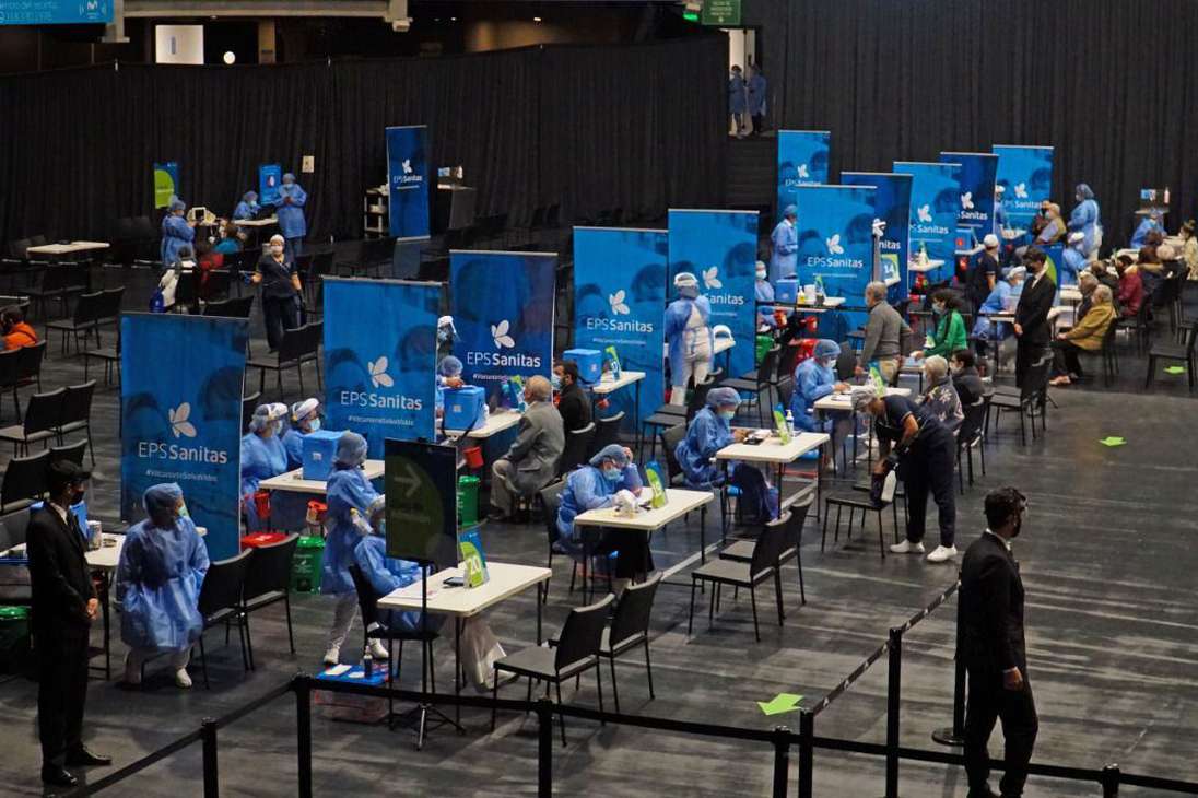 Zona de vacunación en el Movistar Arena