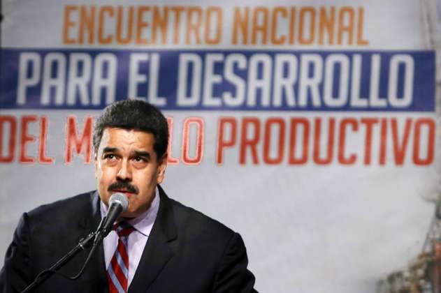 Nicolás Maduro acusa a oposición parlamentaria de darle la "espalda" a Venezuela
