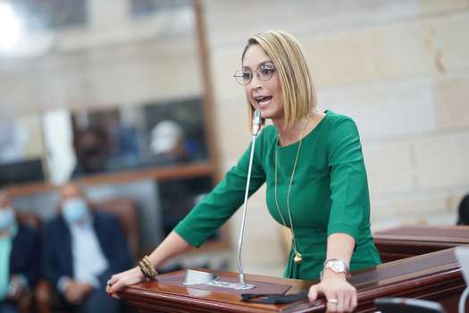 La presidenta de la Cámara de Representantes, Jennifer Arias.