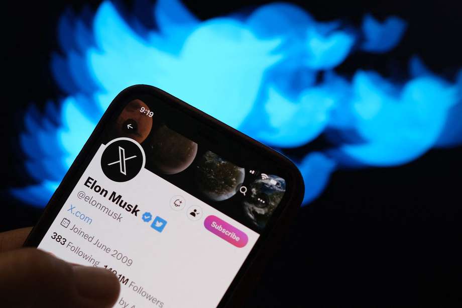 Elon Musk eliminó el logotipo de Twitter el 24 de julio de 2023, reemplazando por una X el pájaro azul mundialmente reconocido.