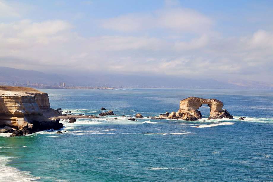 Antofagasta es una ciudad portuaria de Chile con decenas de atractivos turísticos.