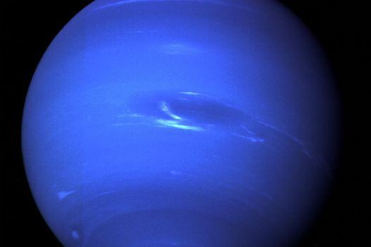 La órbita anual de Neptuno, el planeta más alejado del Sol, dura lo equivalente a 165 años terrestres.