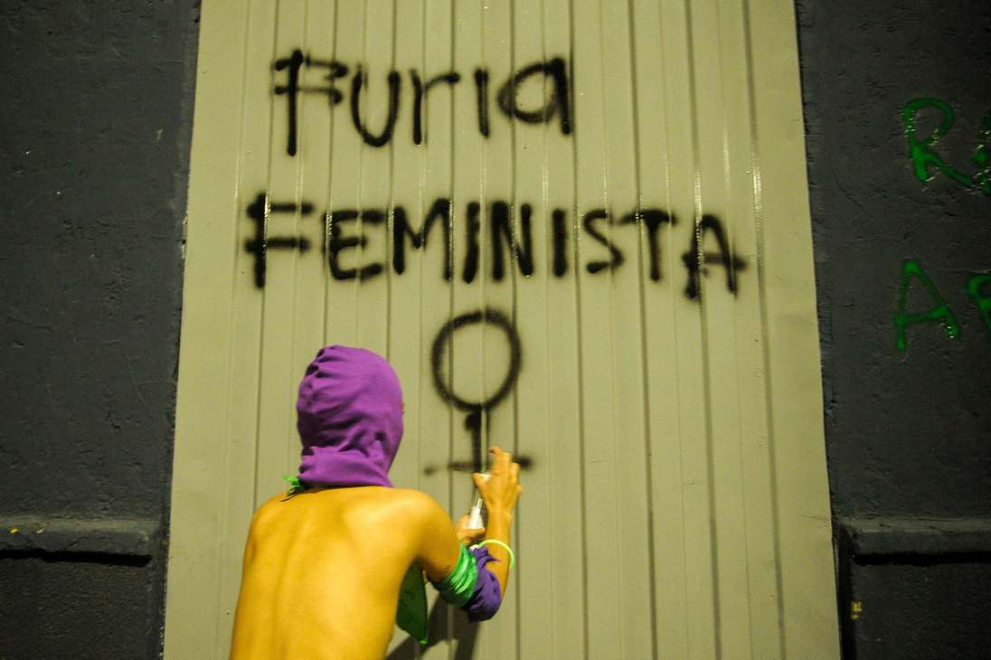 Aborto legal; feminismo; marcha; feminista