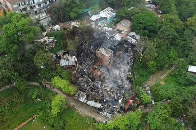 Más de 10 viviendas incineradas y animales muertos deja incendio en Itagüí