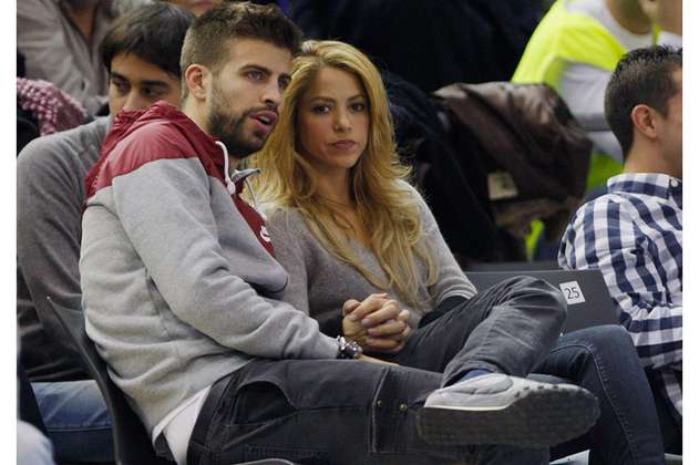 Shakira y Piqué se cansan de los periodistas que mantienen en la puerta de su casa