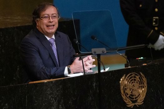 El presidente de Colombia, Gustavo Petro, se dirige a la 77ª sesión de la Asamblea General de las Naciones Unidas en la sede de la ONU en la ciudad de Nueva York el 20 de septiembre de 2022.