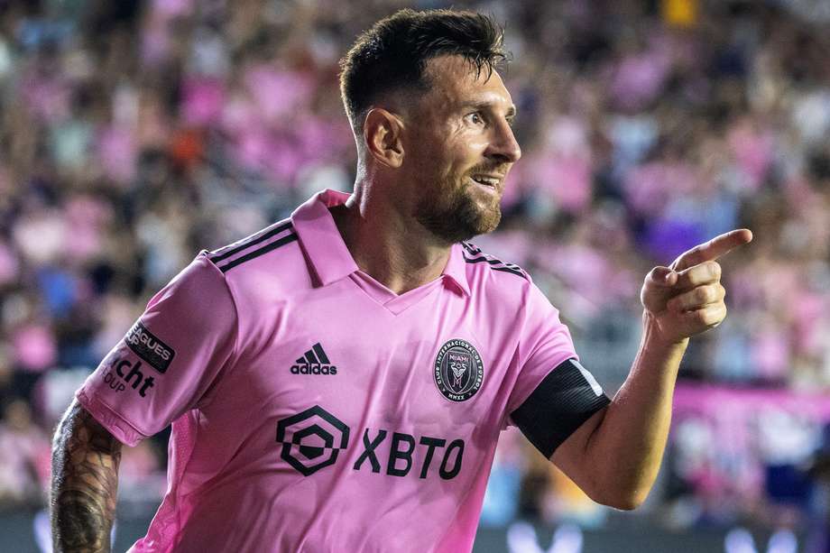 A sus 36 años, Messi acumula nueve goles en los seis partidos con su nuevo uniforme rosa, varios de ellos para rescatar al Inter de situaciones límite, y tiene casi asegurada la Bota de Oro del torneo.