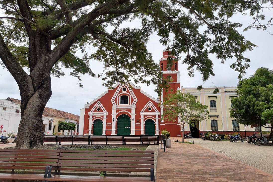 Iglesia de San Francisco en Mompox, otro de los hermosos templos religiosos de la Tierra de Dios.