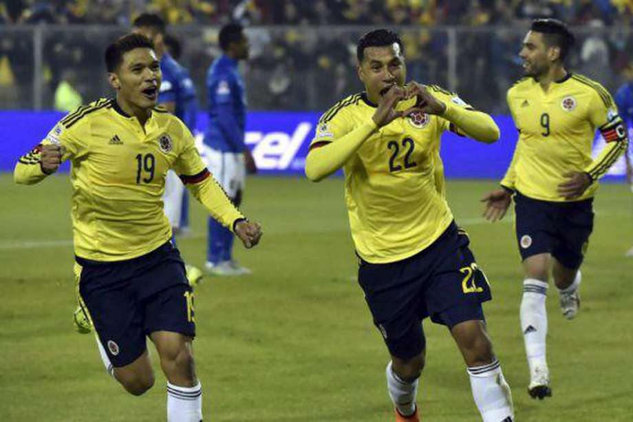 Jeison Murillo celebra el primer tanto de Colombia contra Brasil. Foto: AFP