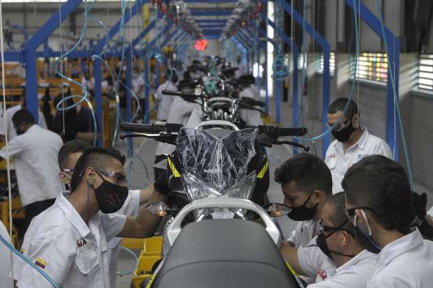 Bajaj ya ensambla sus motos en su nueva planta en Colombia