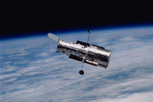 La NASA celebró 34 años del Hubble con increíble foto de una “mancuerna cósmica”