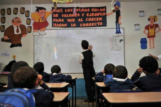 Los docentes y alumnos fantasma hallados en el país costaría más de $150 mil millones de pesos. / Luis Ángel - El Espectador