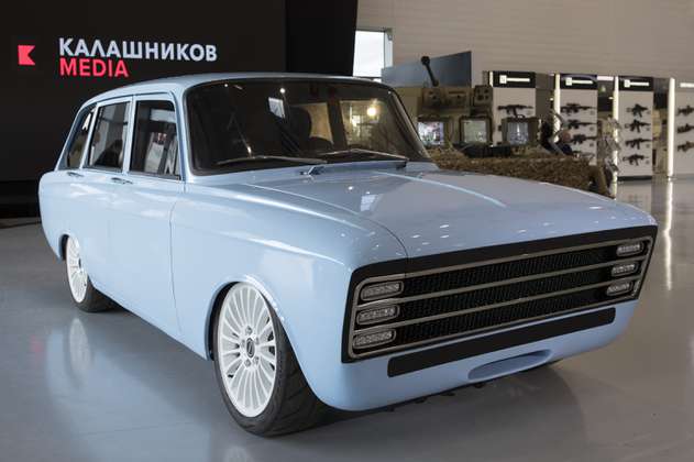 Kalashnikov, de fabricar armas a diseñar el auto del futuro   