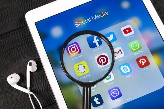 ¿Por qué los jóvenes están cambiando Facebook por Snapchat?