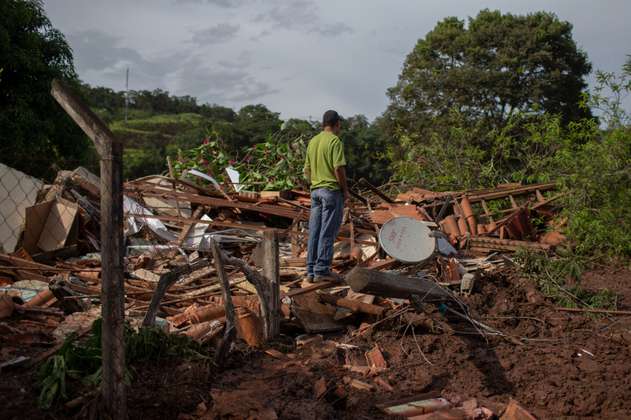 Ya son 34 los muertos y 250 desaparecidos por rompimiento de dique en Brasil