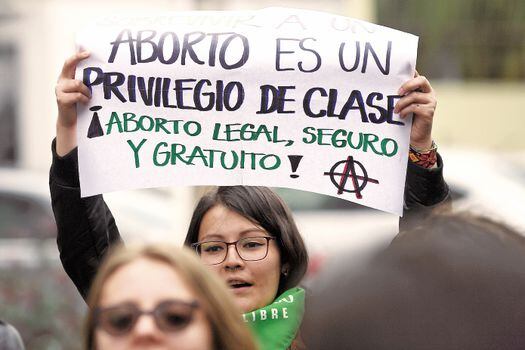 En 2006, la Corte Constitucional despenalizó el aborto bajo tres causales. Hoy, el mismo tribunal estudia la posibilidad de limitar ese derecho. / Cristian Garavito