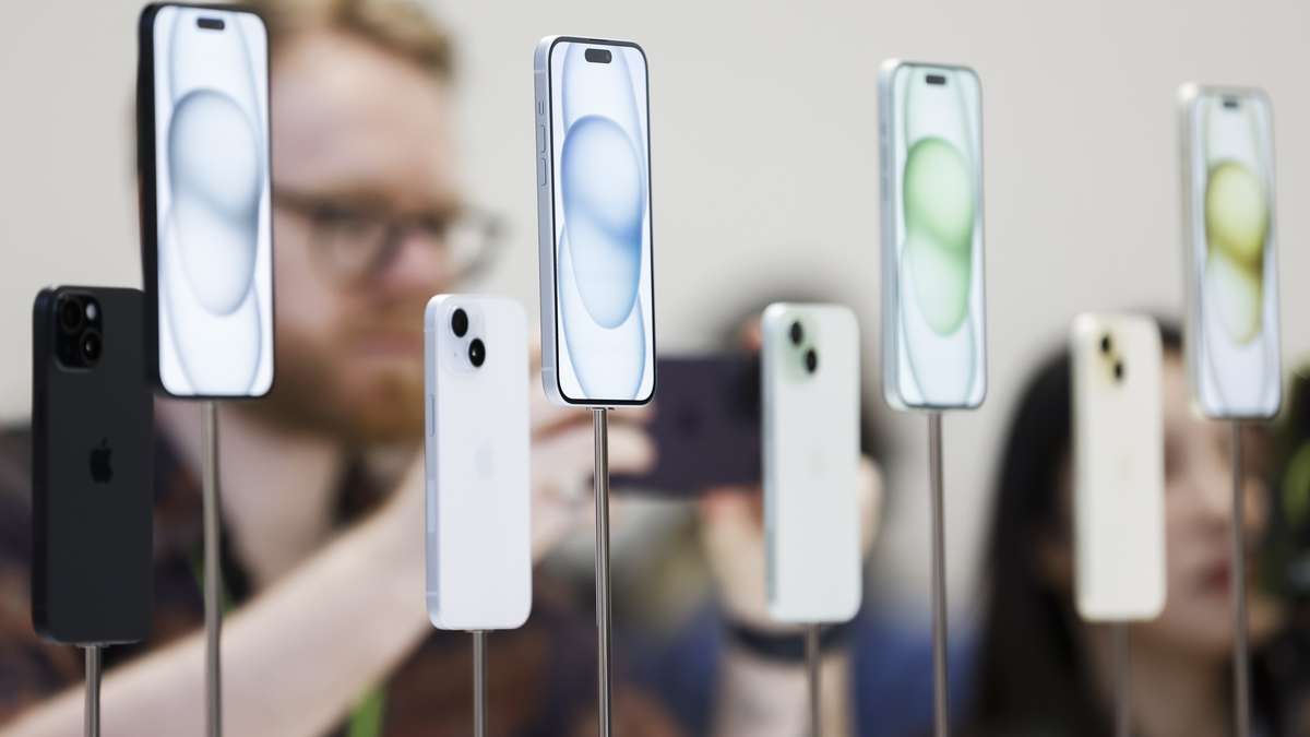 iPhone 15: caratteristiche, prezzo e novità del nuovo telefono Apple