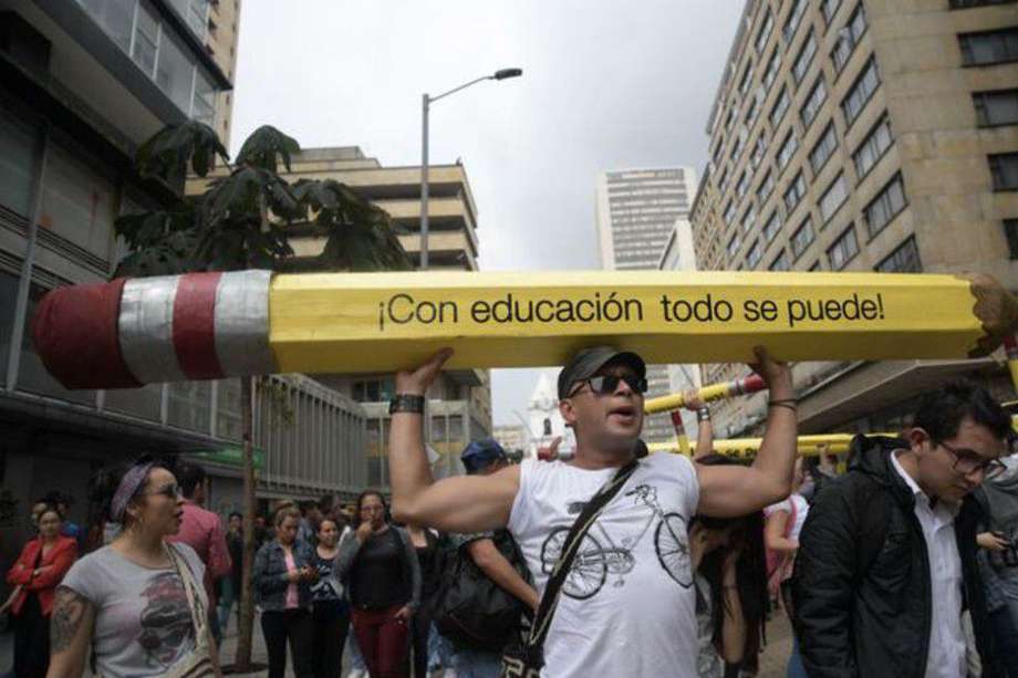 La preocupación por la calidad y el acceso a la educación en Colombia ha sido objeto de discusiones en el Congreso, marchas en las calles, debates académicos y, ahora, es el eje del Encuentro Nacional de Estudiantes de Educación Superior 2023, que se realiza del 22 al 24 de septiembre, en la Universidad de Antioquia.  