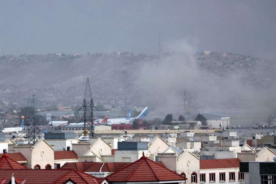 El jueves se registraron por lo menos tres atentados en Kabul a manos del Estado Islámico. El saldo: 72 muertos.