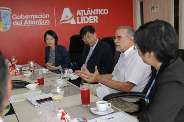 Gobernador del Atlántico viajó a China para aprender estrategias asiáticas de educación