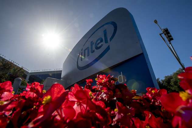 Intel adquiere eASIC en un esfuerzo por expandir oferta de chips