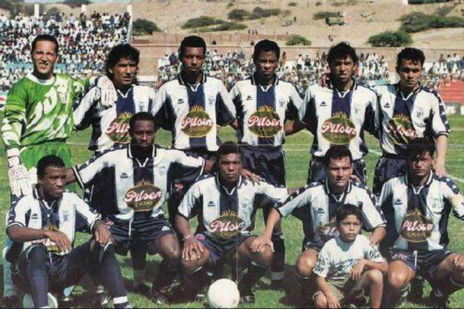 En 1997, Alianza Lima fue campeón con la dirección técnica del colombiano Jorge Luis Pinto.