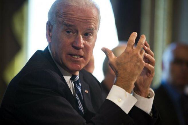 Biden demands bills of dollars in aid through the chain of appointments