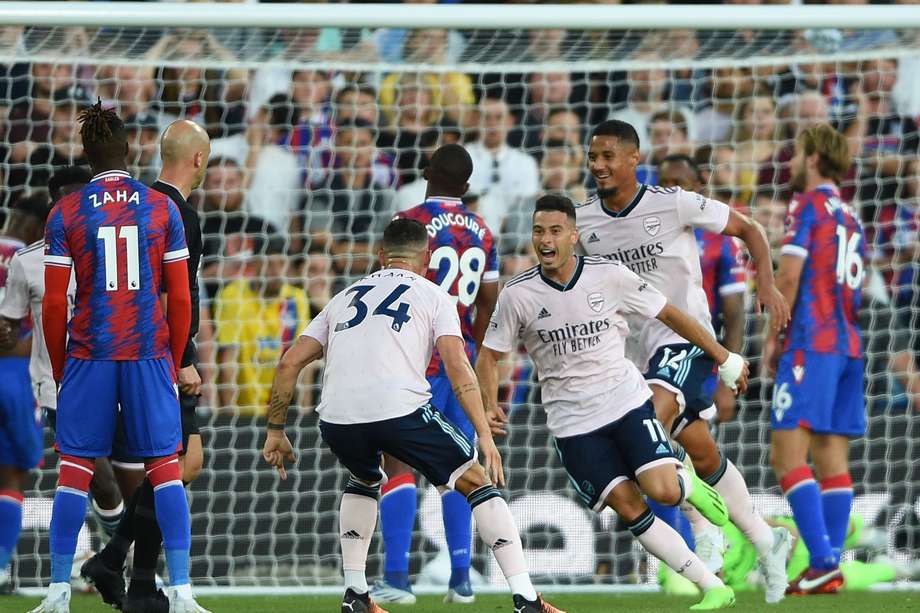 Gabriel Martinelli celebra el gol que anotó contra Crystal Palace //EFE/EPA/Daniel Hambury 