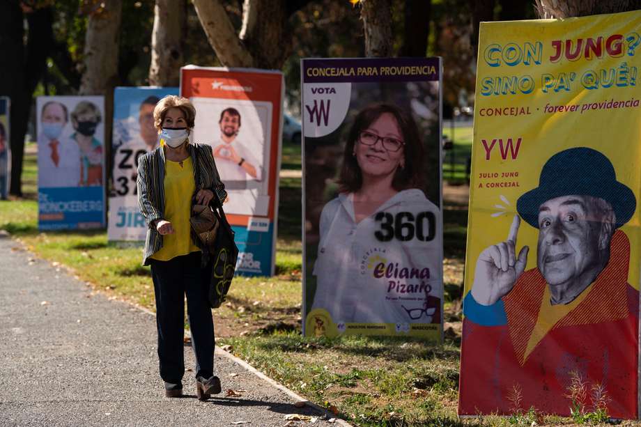 El proceso constituyente que enfrenta Chile y cuyo próximo hito es la elección de convencionales el 15 y 16 de mayo, es una oportunidad para reconfigurar la relación entre elite y sociedad, reduciendo estas distancias.