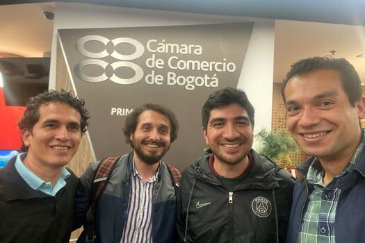 Ricardo Macías, Julián Bernal, Darío Hernández y Oscar Rodríguez emprendedores de Ciclo, una plataforma amigable con el medio ambiente.