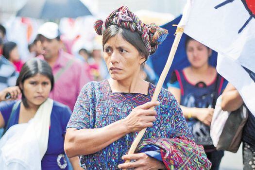 Los guatemaltecos se tomaron las calles de la capital para pedir resultados en la lucha contra la corrupción. /AFP