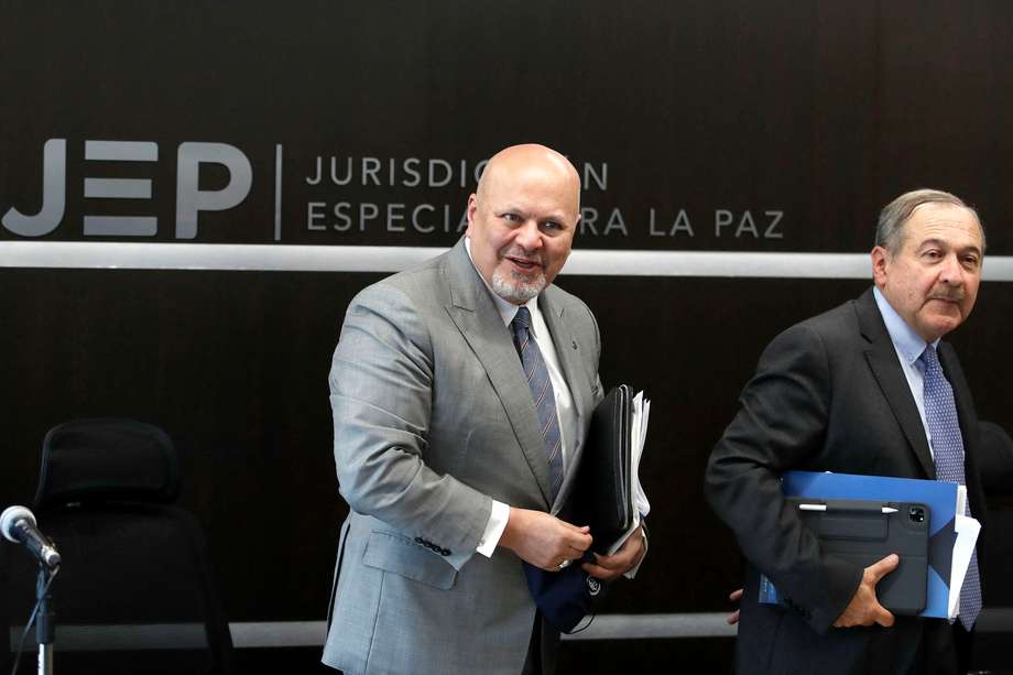 En su reciente visita a Colombia la Fiscalía de la CPI evaluó de manera positiva el trabajo del Sistema y, especialmente, el de la Jurisdicción Especial para la Paz. Esto quiere decir que, a su juicio, el diseño de justicia transicional que se le había mostrado en el 2016 está siendo llevado a la práctica de manera exitosa.