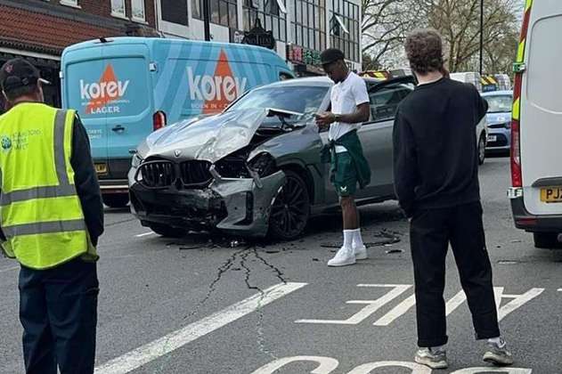 Jhon Jader Durán sufrió un accidente de tránsito en Inglaterra: así quedó su carro