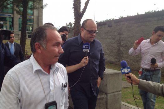 'Hacker' Carlos Escobar rinde entrevista ante la Fiscalía General