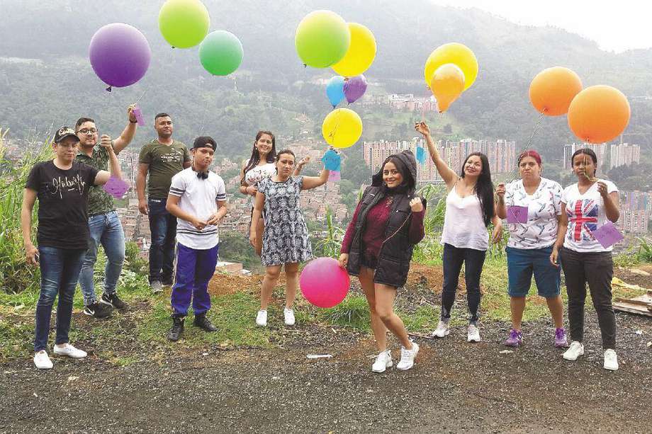 La Mesa LGBT de la Comuna 8 de Medellín surgió en 2007 con el objetivo de visibilizar y generar espacios de encuentro y diversidad seguros. / Cortesía