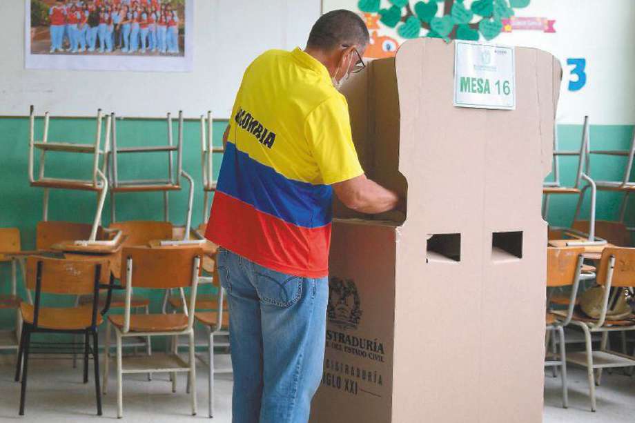 Las elecciones regionales han cambiado el orden político en el país. 

